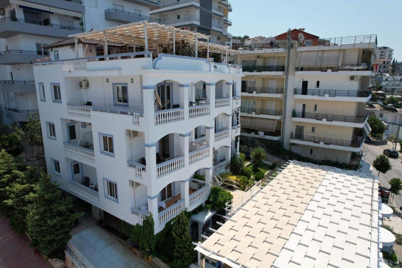 Hotel Erdano Saranda Extérieur photo