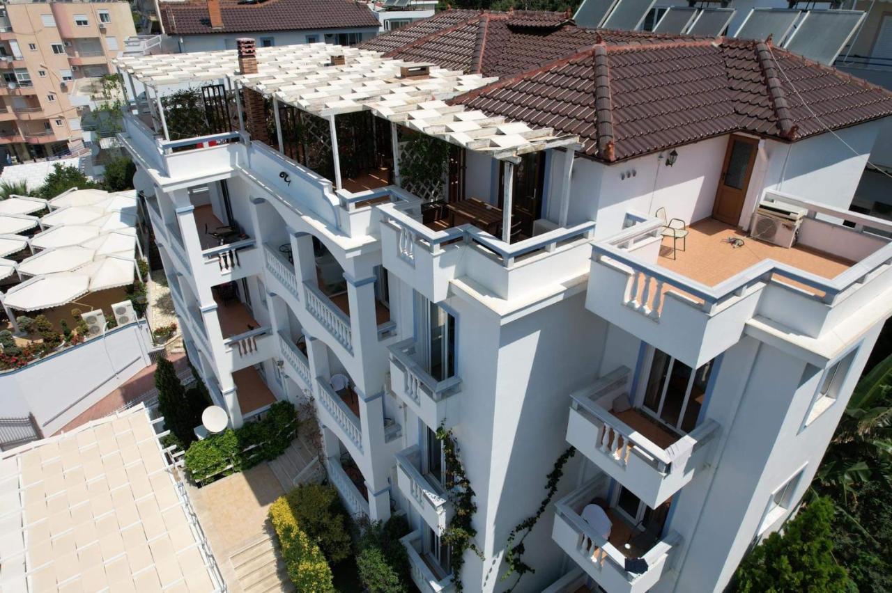 Hotel Erdano Saranda Extérieur photo