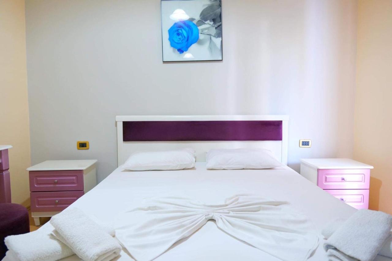 Hotel Erdano Saranda Extérieur photo