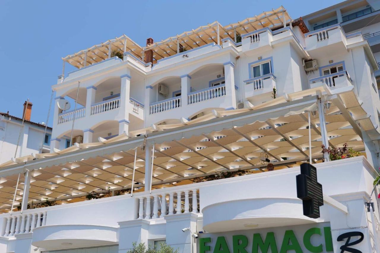 Hotel Erdano Saranda Extérieur photo