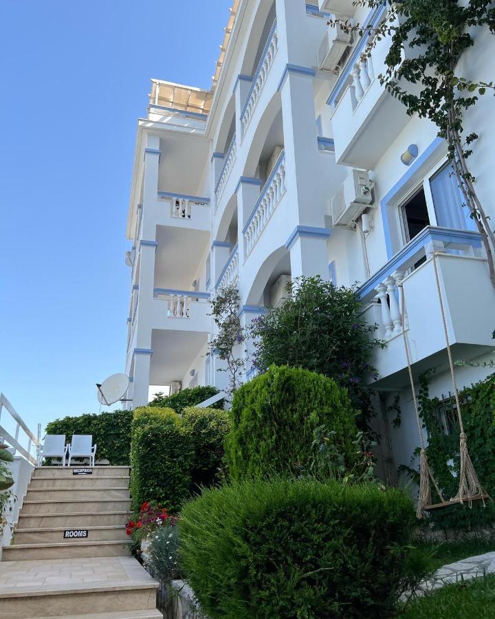 Hotel Erdano Saranda Extérieur photo