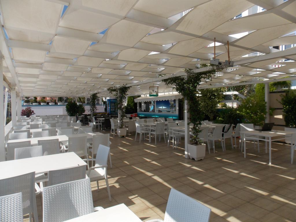 Hotel Erdano Saranda Extérieur photo