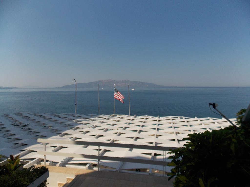Hotel Erdano Saranda Extérieur photo